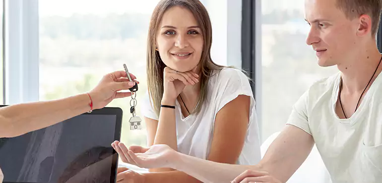 Why Choose Kansas Home Buyers to Sell Your House Our Investors in Kansas, KS?