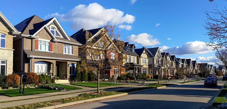 Why Choose Us for Selling Your Foreclosed House in Kansas, KS?